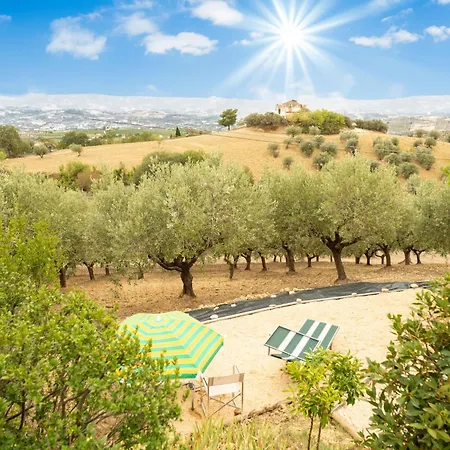 Villa Mike's Dinghy House By Interhome *